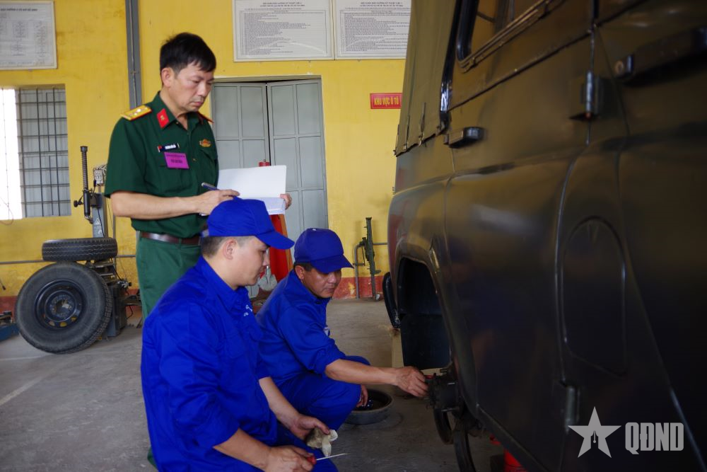 Sư đoàn 324 chú trọng nâng cao chất lượng nhân viên kỹ thuật